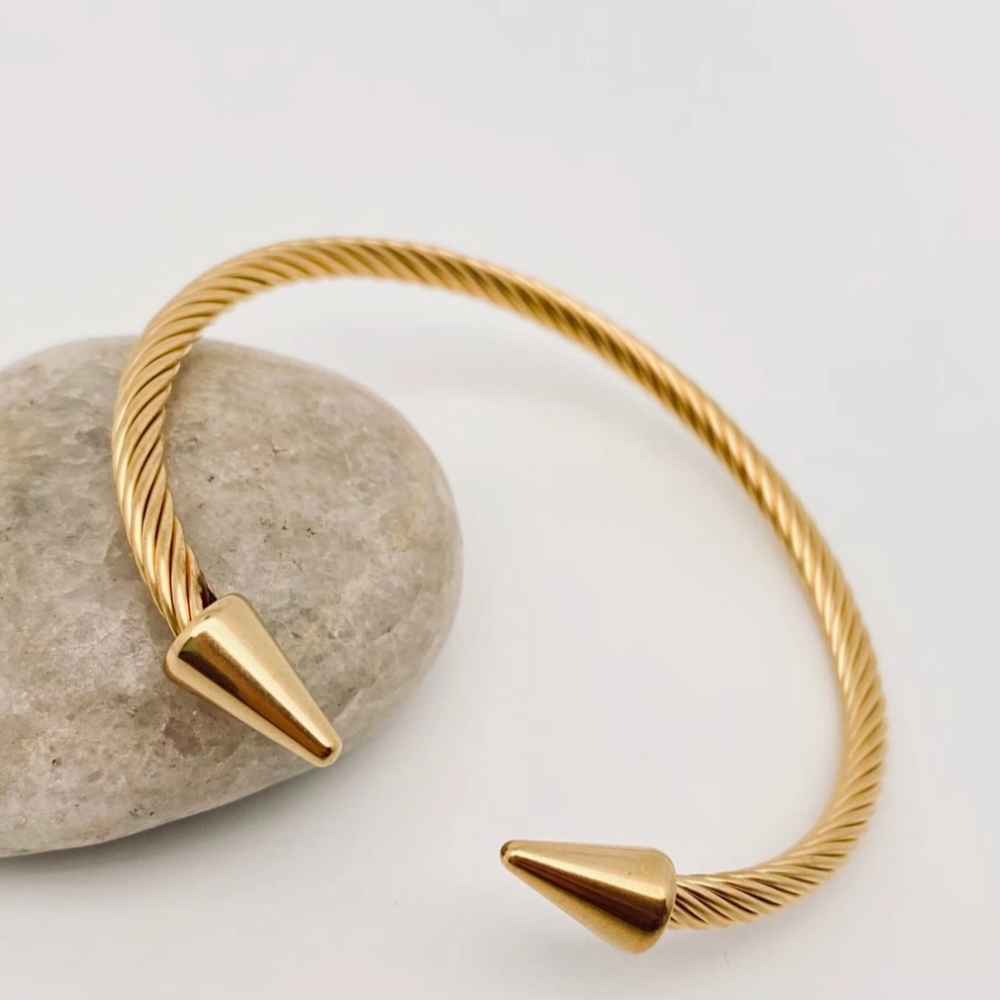 #548 🛑22  Fabulous Stainless Steel Opening Adjustable Nail Bangle Cuff